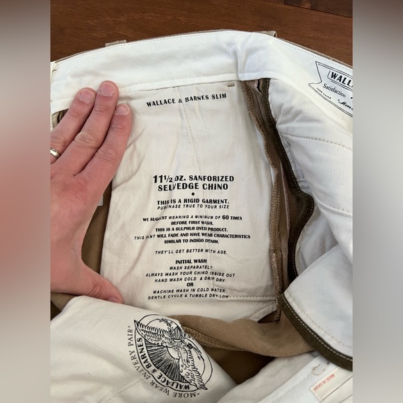 Wallace & Barnes Selvedge Officer’s chino - Picture 7 of 9